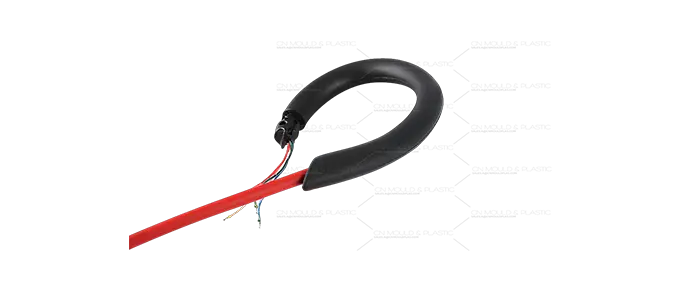 Cabo Overmolding
